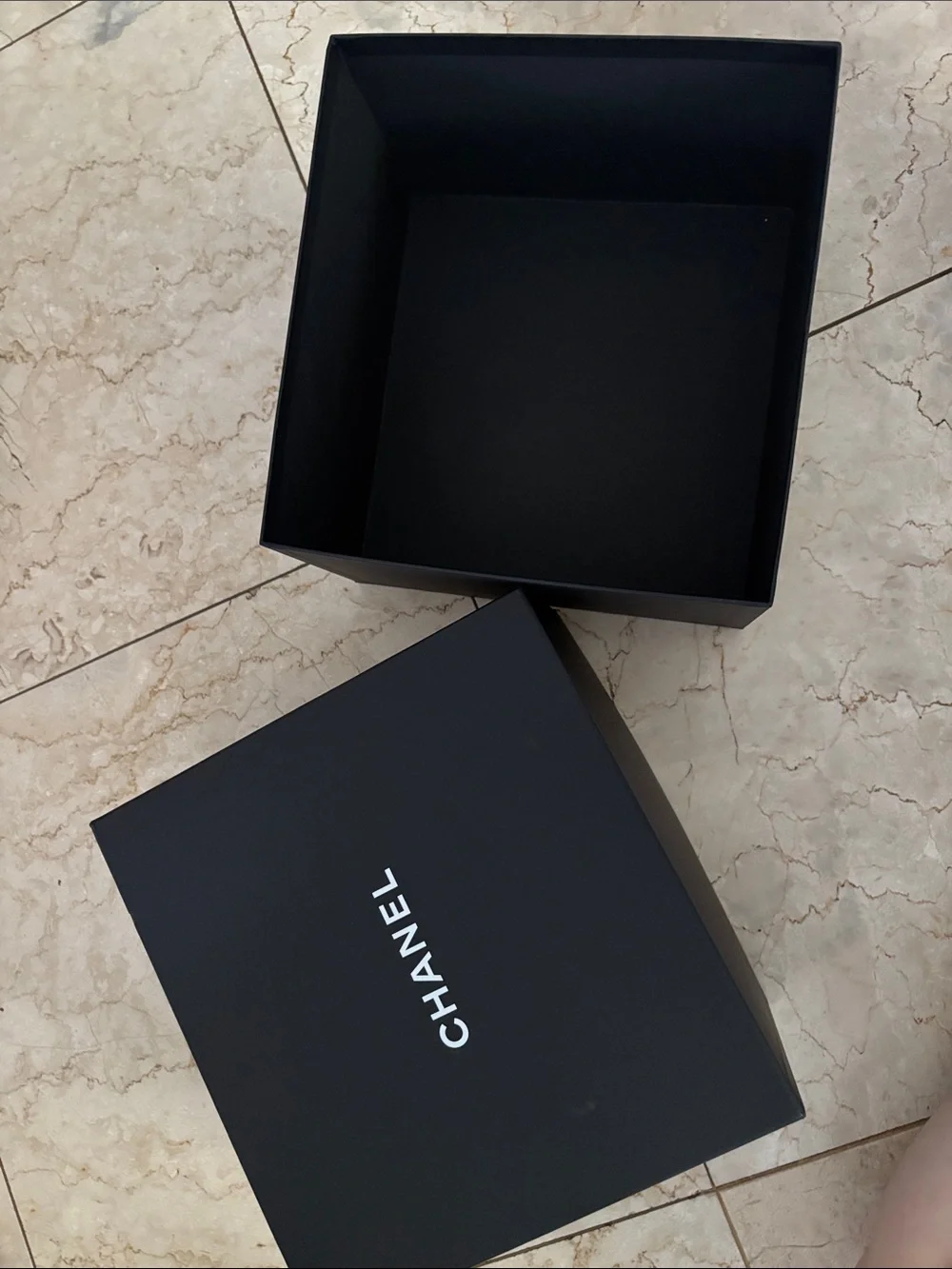 CHANEL 11 10
